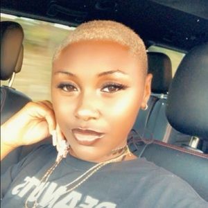 Meet your Posher, Cherish